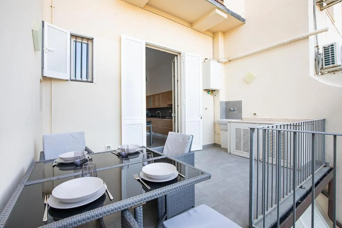 Vistamare, Superior Stay On Viareggio'S Promenade 0*, ヴィアレッジョ