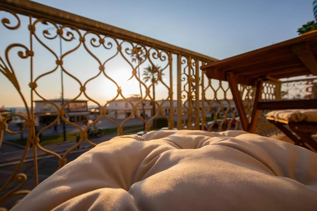 アパート Vistamare, Superior Stay On Viareggio'S Promenade