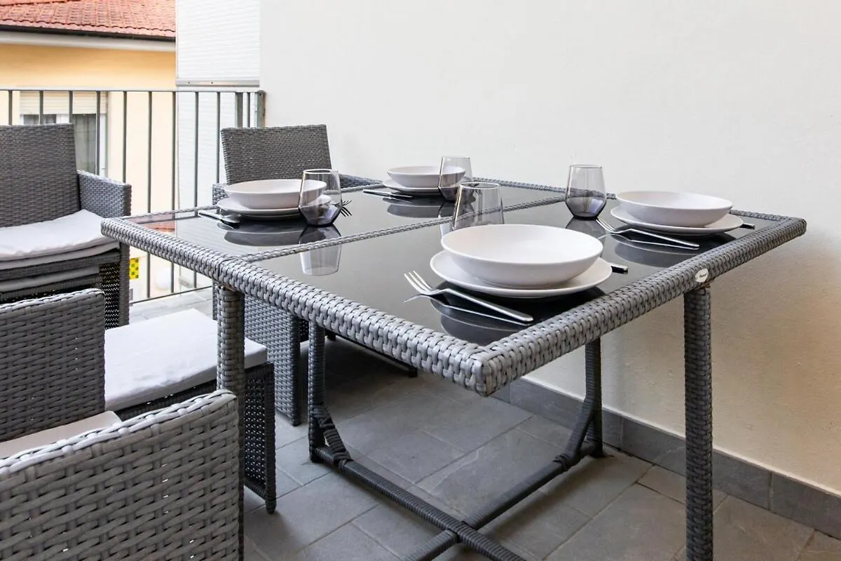 Vistamare, Superior Stay On Viareggio'S Promenade
