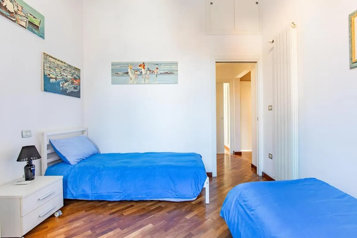דירה Vistamare, Superior Stay On Viareggio'S Promenade איטליה